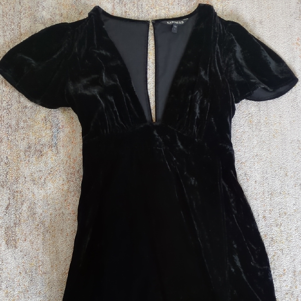 Express Black Velvet V-Neck Dress
